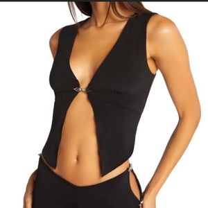 I.AM.GIA Black Plunge Front-Cut Crop Top